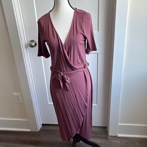 Forever 21 Mauve Tie Front Sheath Dress